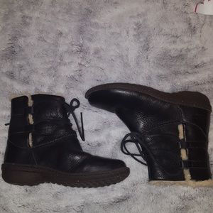 Ugg Tularosa leather boots